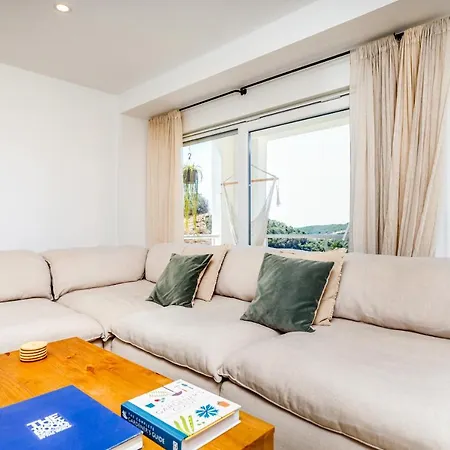 Villa Borgese Oeiras With Stunning Views