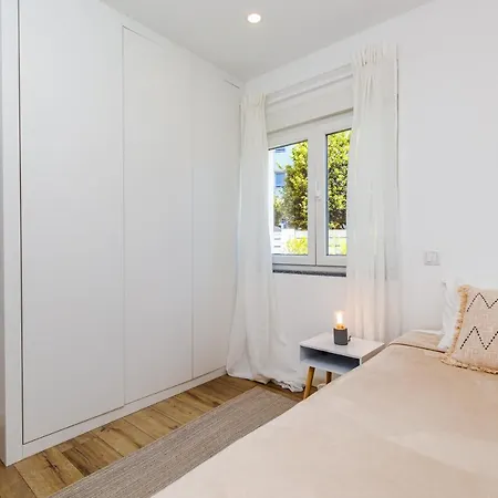Villa Borgese Oeiras With Stunning Views *