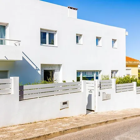 Villa Borgese Oeiras With Stunning Views