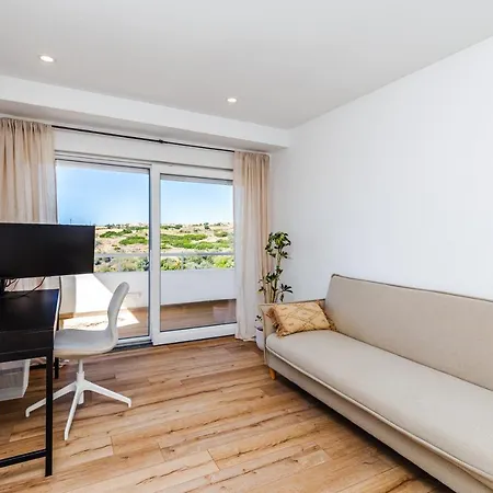 Borgese Oeiras With Stunning Views *